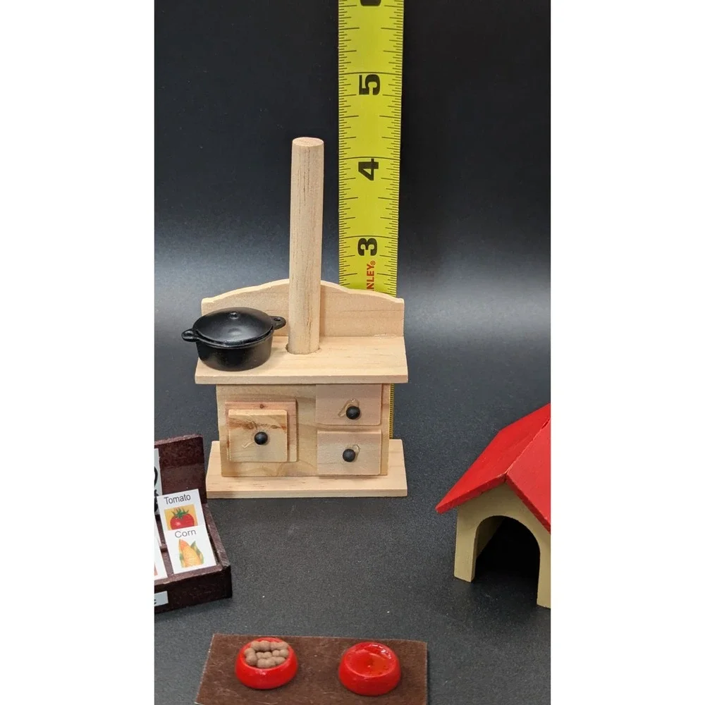Miniatures Miscellaneous Grab Bag Stove Seed Display‎ Dog House Dog Bowls